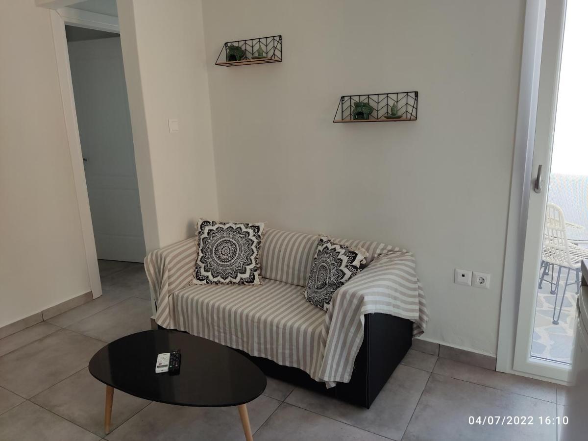 Smyrnis Apartments إرموبولّي المظهر الخارجي الصورة